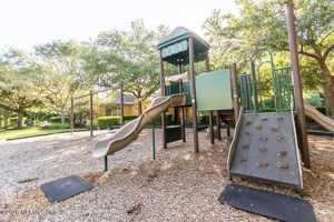 featured image of 14024 Corrine Cir