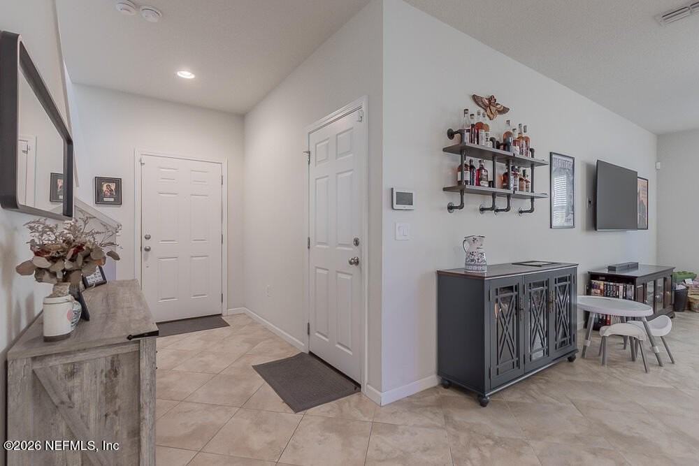 14024 Corrine Cir - Photo 7 of 27