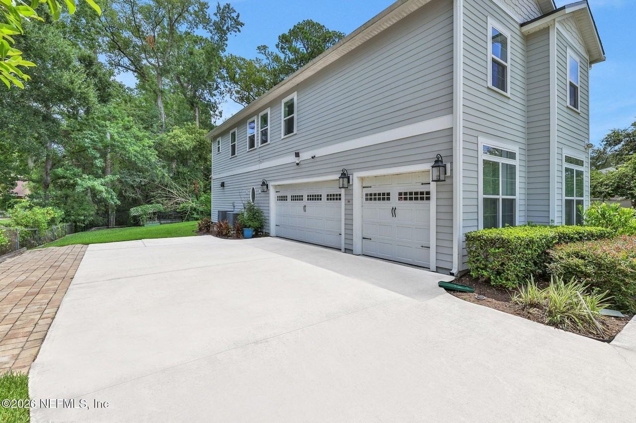 9999 Scott Mill Rd - Photo 3 of 50
