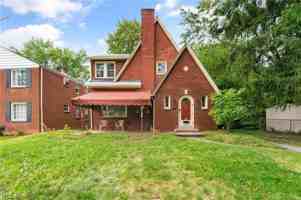 featured image of 4222 Chester Dr