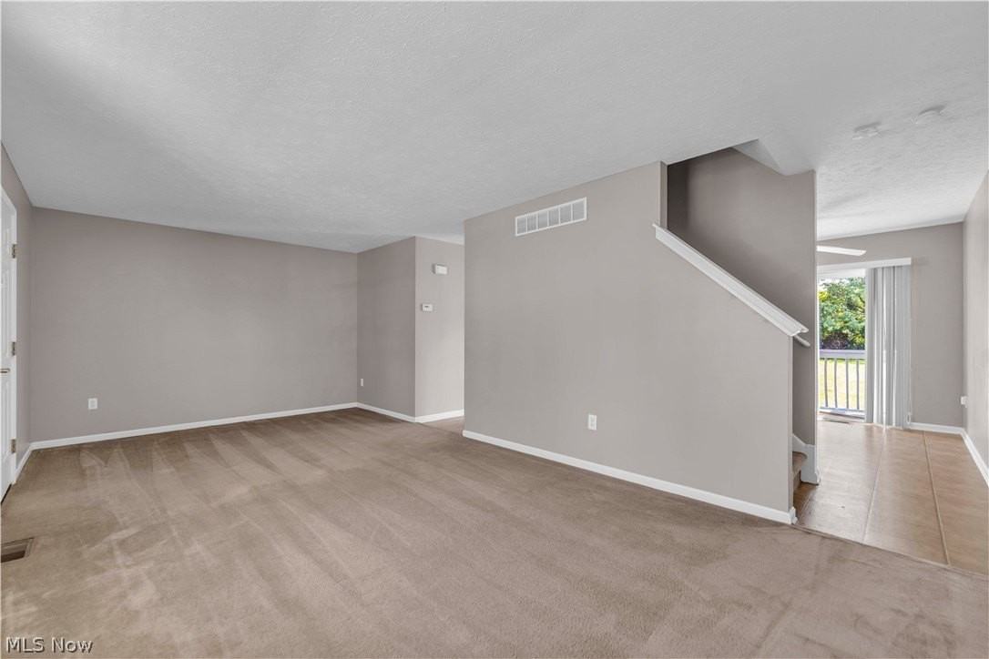 1505 W 19th St - Photo 5 of 23
