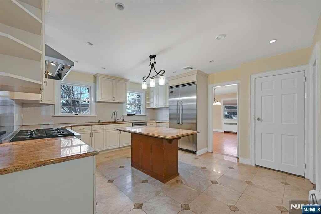 40 W Clinton Ave - Photo 5 of 28