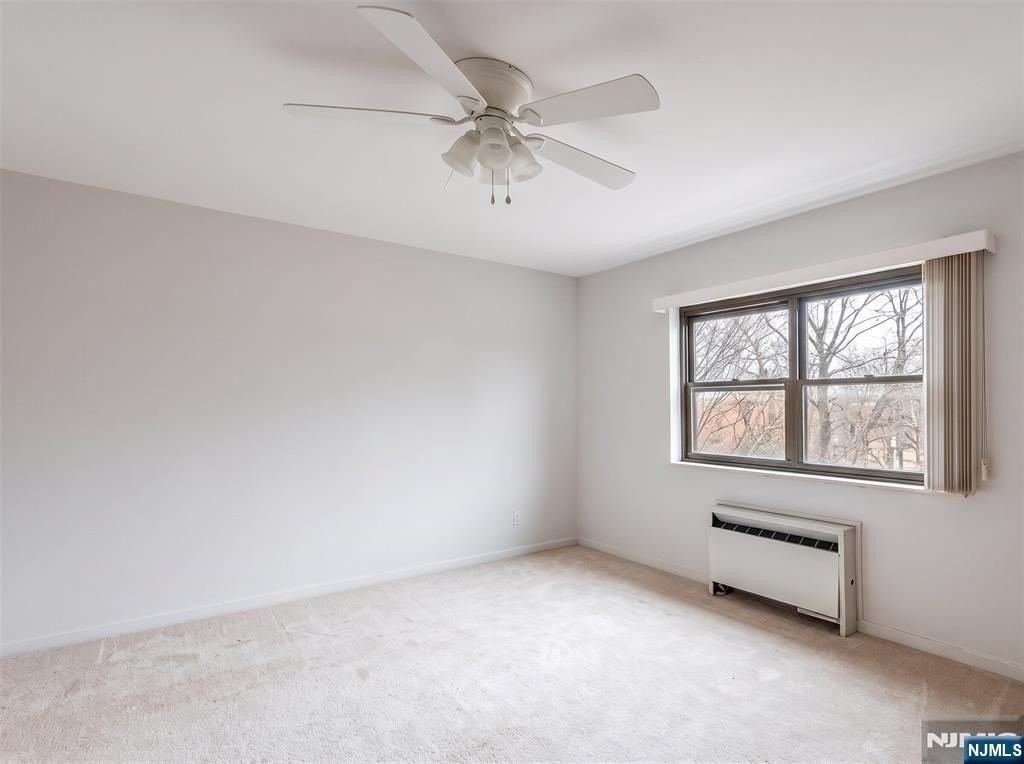 420 Park Pl #5C - Photo 2 of 23