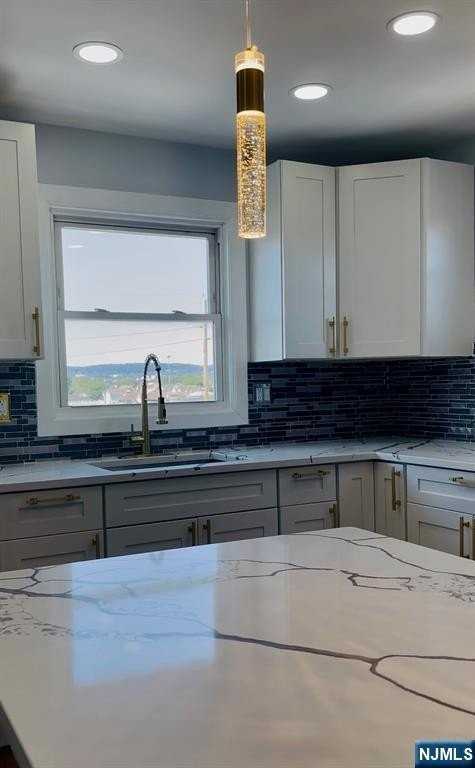 51 Prospect St #2 - Photo 3 of 7