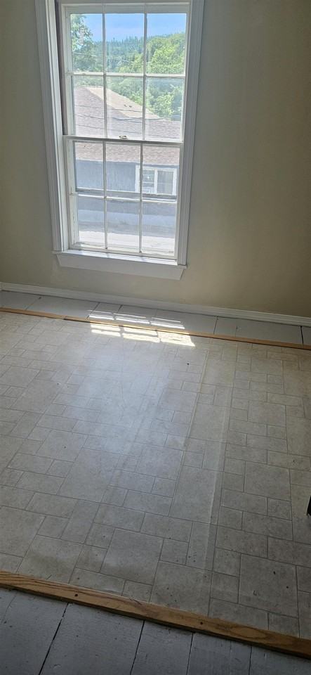 33 Spring St #4 - Photo 5 of 5