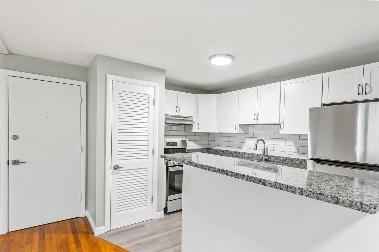 1 Elaine St #31 - Photo 6 of 20