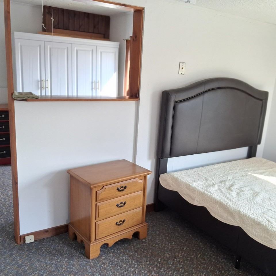 142 Stafford Ave #2 - Photo 7 of 14