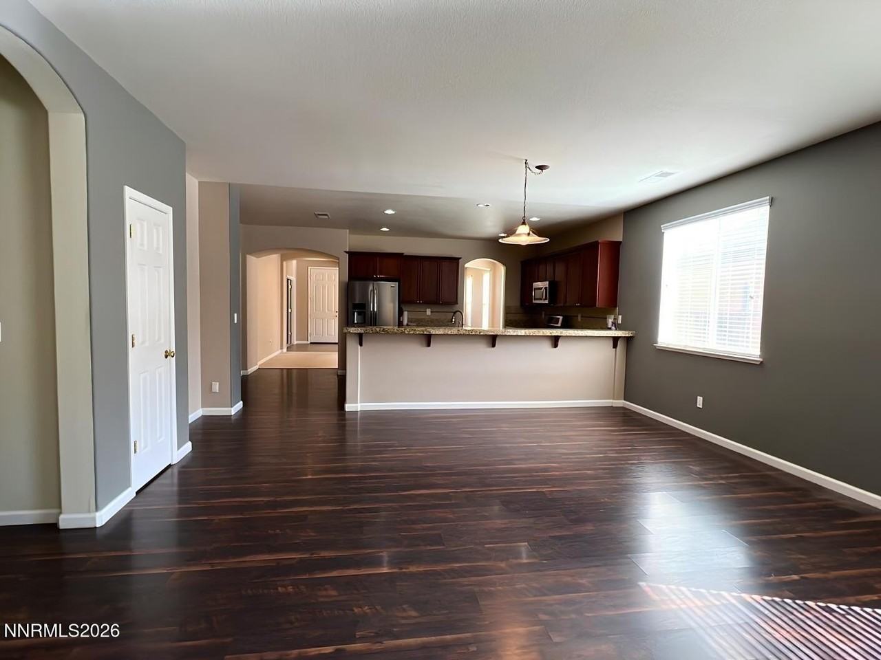 6242 Ten Mile Ct - Photo 5 of 21