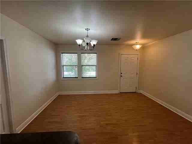 1008 Community St - Photo 3 of 15