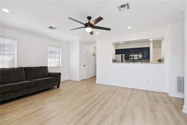 4659 Dart St - Photo 3 of 15