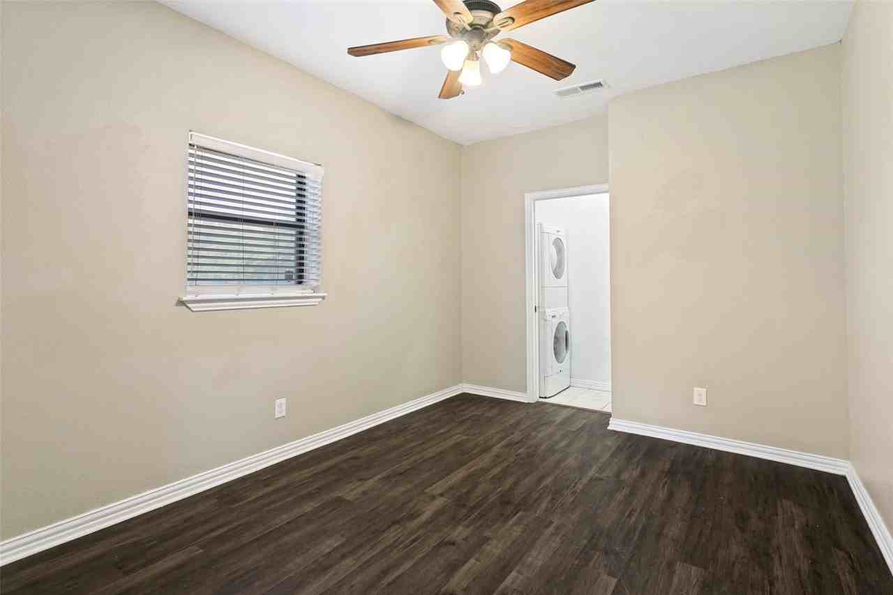 3904 Carolyn Rd - Photo 6 of 12