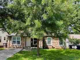 1924 Connally St - Photo 1 of 1