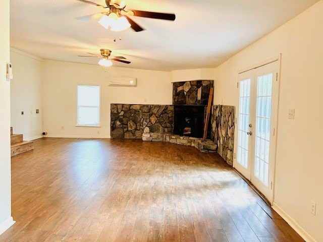 1924 Connally St - Photo 4 of 17