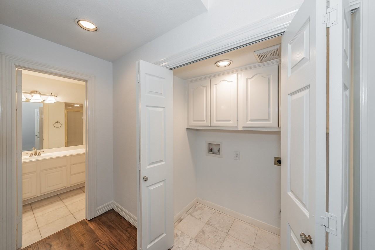 4213 Wycliff Ave #C - Photo 4 of 27