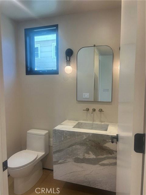 612 Begonia Ave #1-2 - Photo 3 of 8