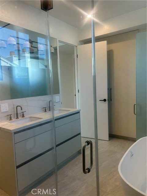 612 Begonia Ave #1-2 - Photo 4 of 8