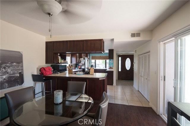 2474 Rue De Cannes - Photo 3 of 8