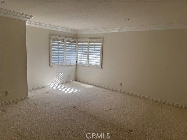 22720 High Tree Cir - Photo 3 of 8