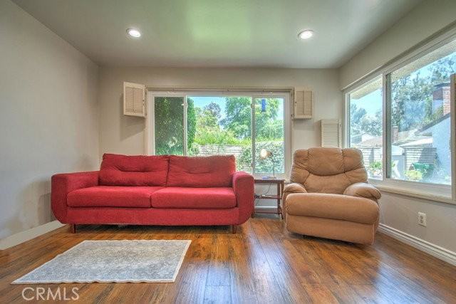 17252 Citron - Photo 5 of 8