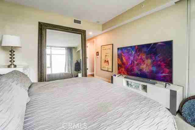3141 Michelson Dr - Photo 7 of 8