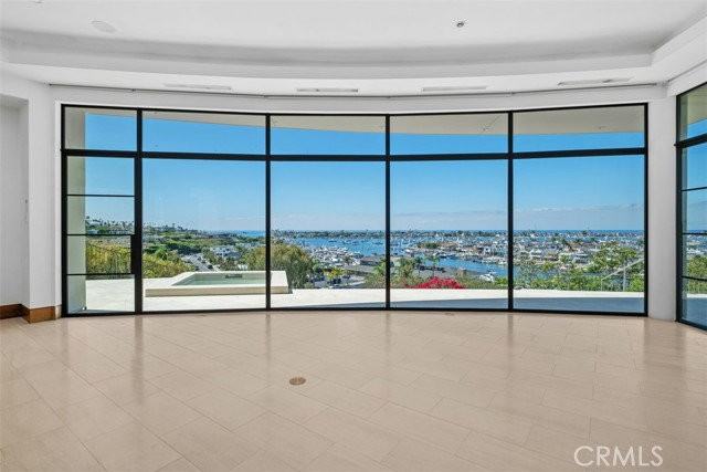 1523 Dolphin Ter - Photo 4 of 8