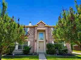 featured image of 4512 Saddlebrook Dr
