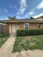 featured image of 1144 Suburban St #1146