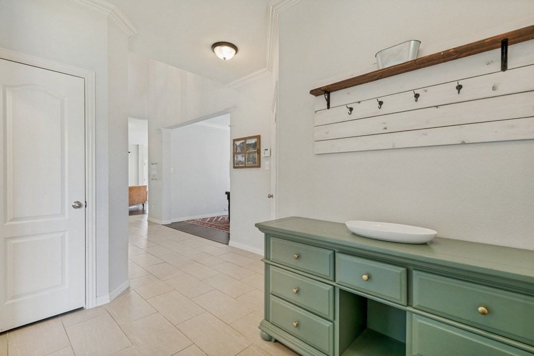 314 Blackhaw Dr - Photo 5 of 25