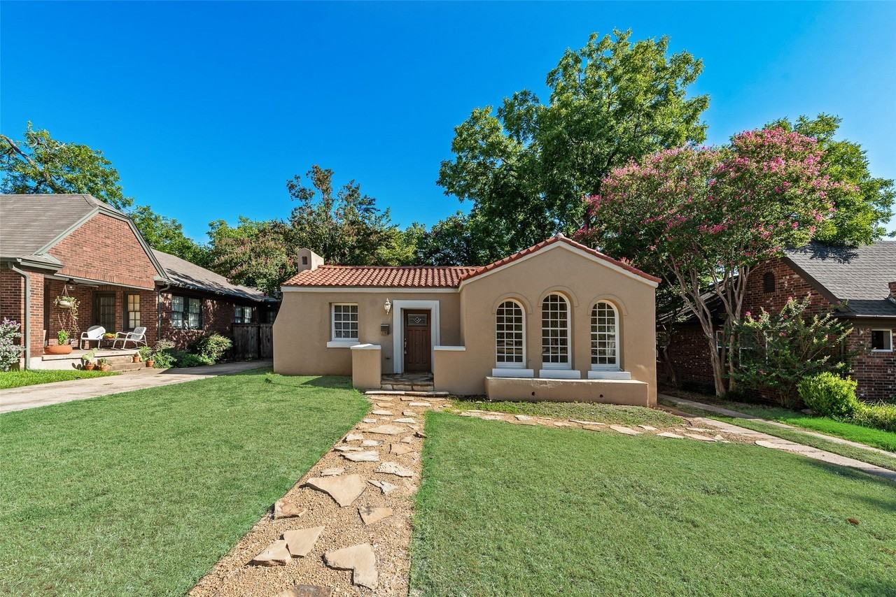 811 Kidd Springs Dr - Photo 4 of 25