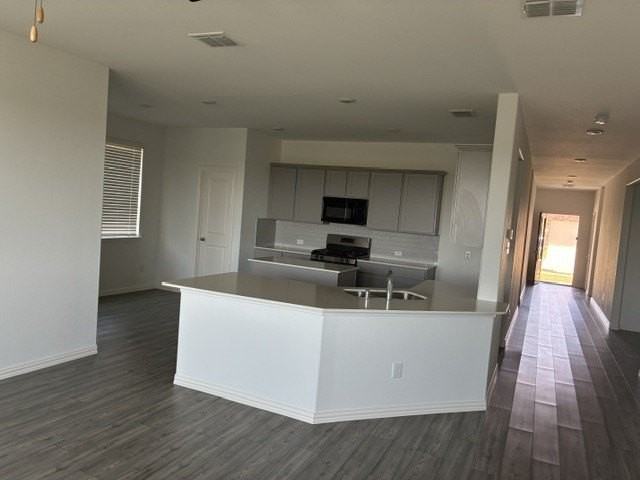 2527 Real Quiet Dr - Photo 3 of 10