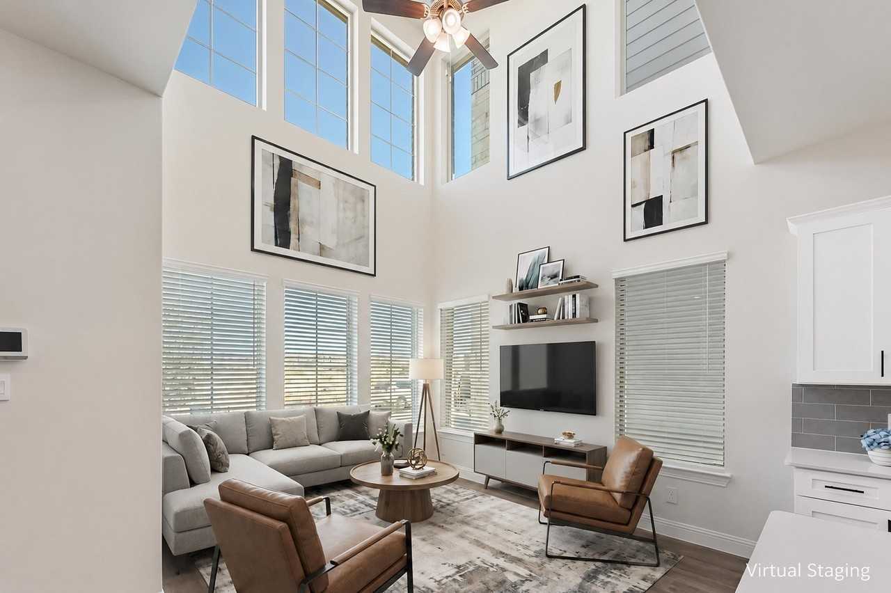 4550 Community Ct - Photo 3 of 24