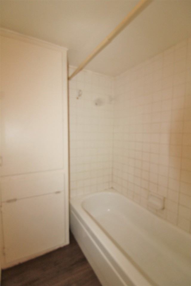 715 E 3rd St #2 - Photo 6 of 8