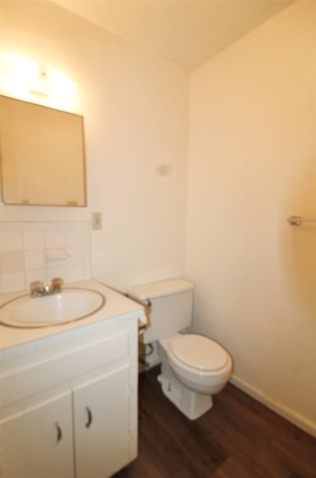 715 E 3rd St #2 - Photo 7 of 8