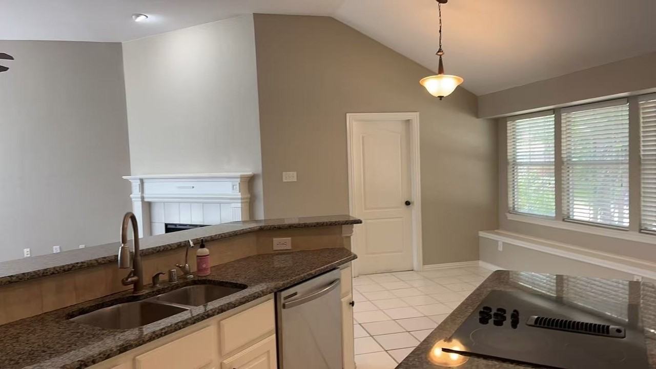4645 Wales Dr - Photo 6 of 16