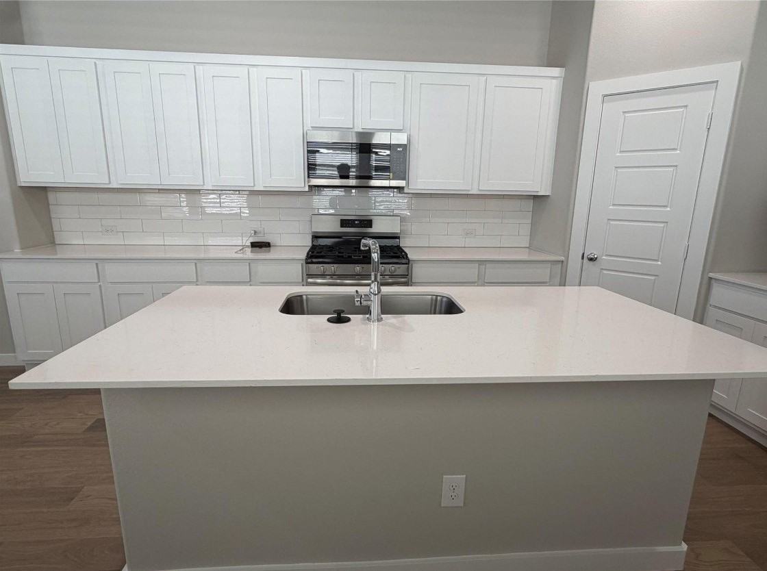 517 River Ridge Dr - Photo 3 of 3