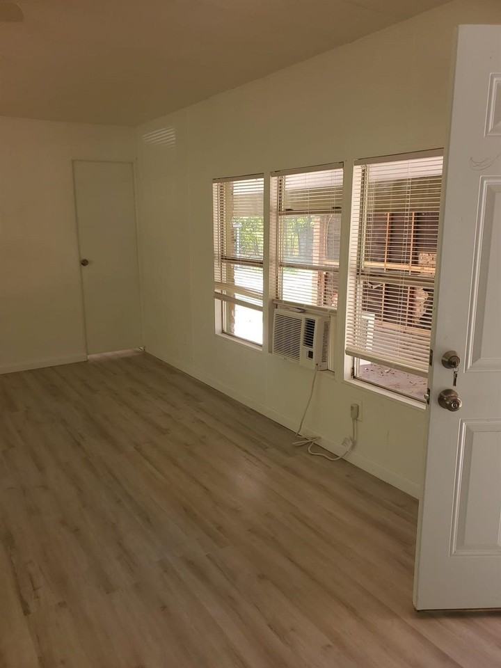 4405 Oneal St #4 - Photo 2 of 17