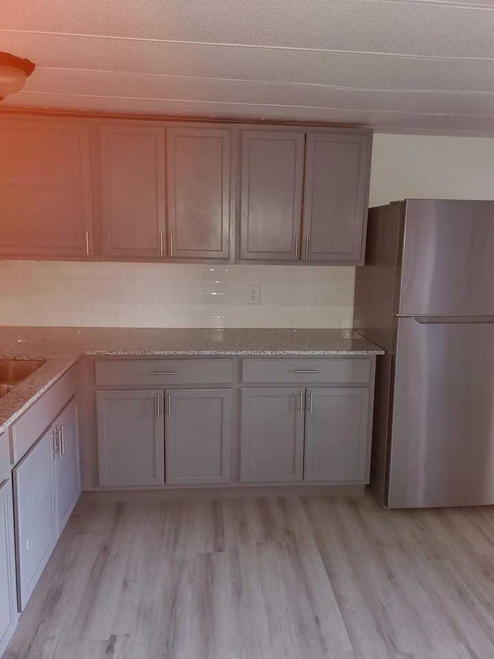 4405 Oneal St #4 - Photo 4 of 17