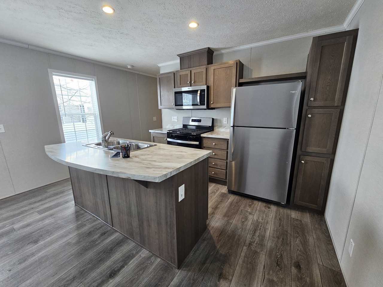 35 Hummingbird Dr #53