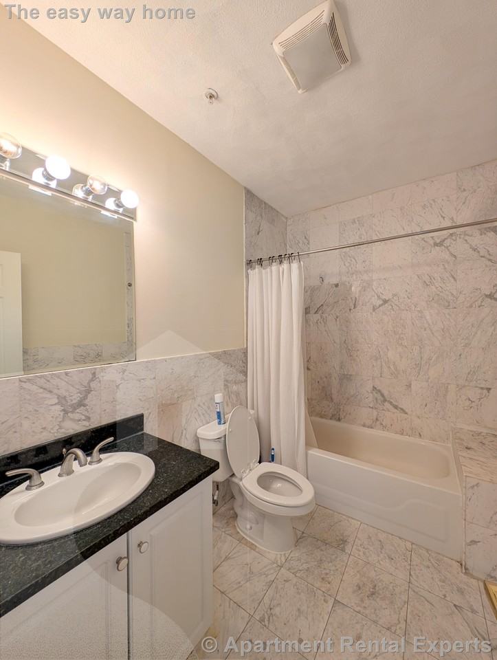 373 Highland Ave #301 - Photo 4 of 13