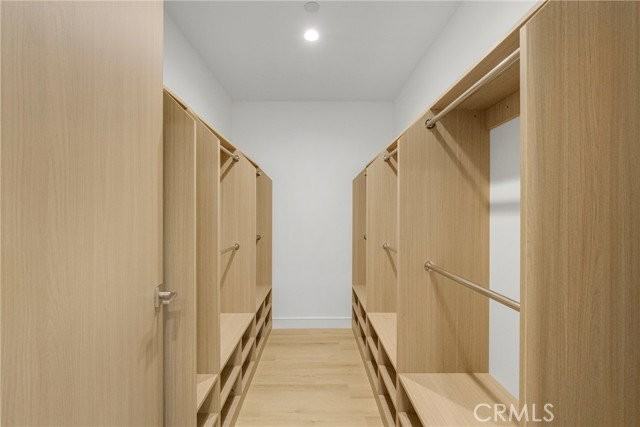 4855 Woodman Ave - Photo 2 of 8
