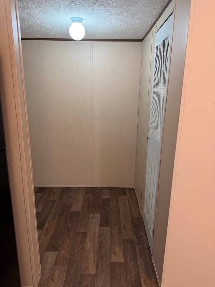 1101 Teneile St - Photo 6 of 12
