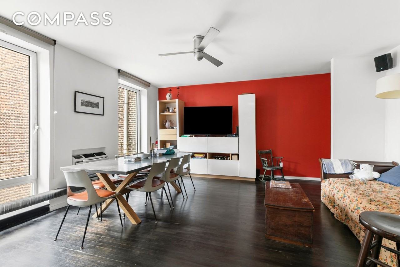 47 Bond St #4 - Photo 2 of 6