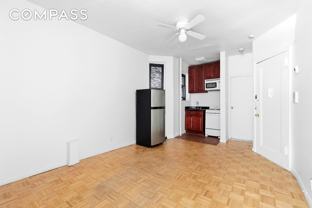 46 Allen St #1B - Photo 1 of 1