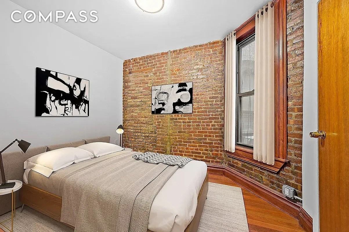 112 E 97th St #3E - Photo 4 of 5