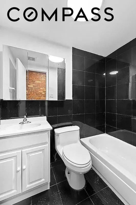 336 E 5th St #6RE - Photo 3 of 3