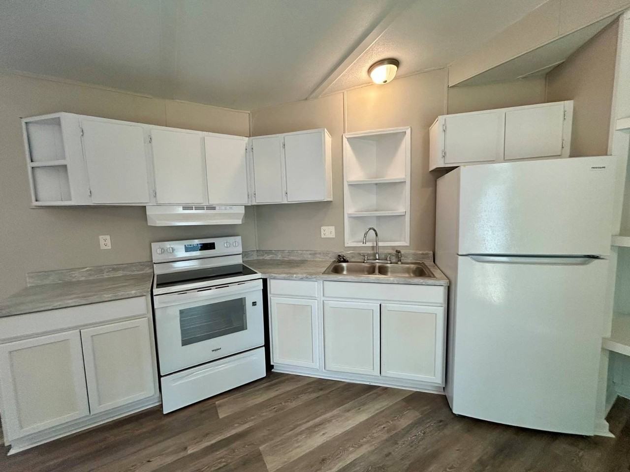 26 White Oak Vlg - Photo 5 of 16