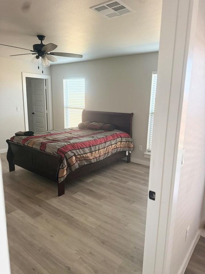 5920 Woodpecker Way - Photo 7 of 15