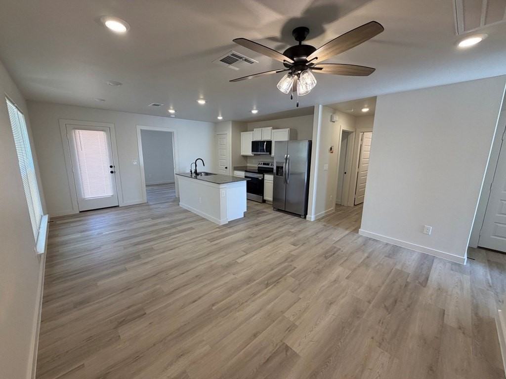 10311 Harvest Ln - Photo 2 of 9