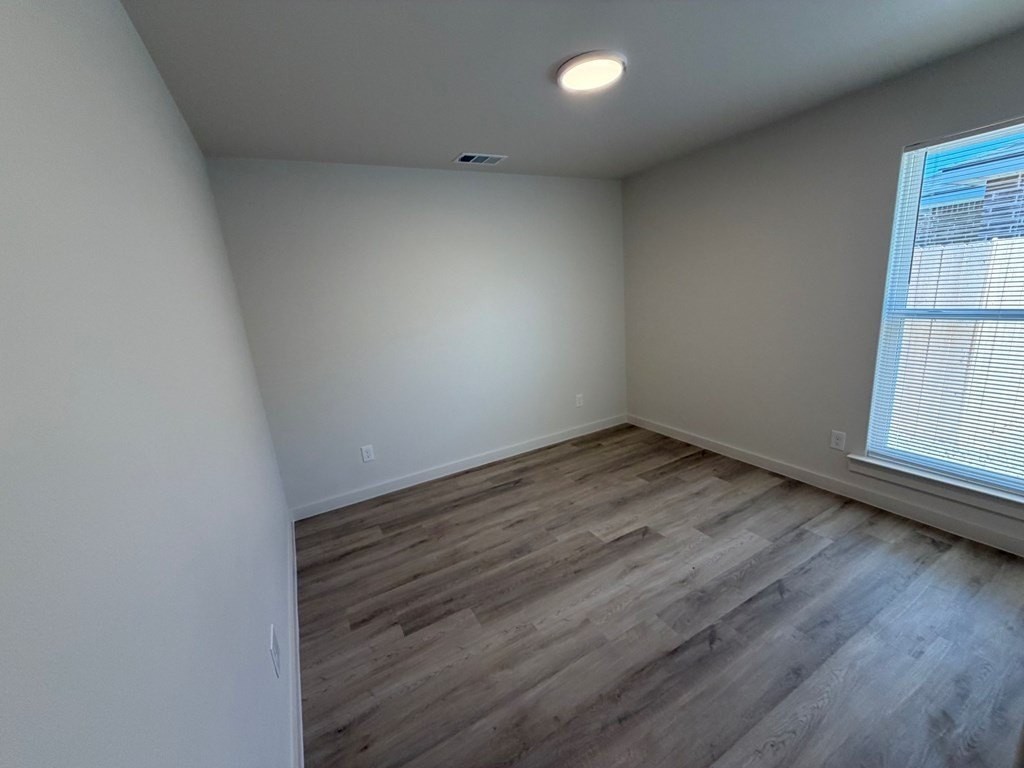 10311 Harvest Ln - Photo 6 of 9