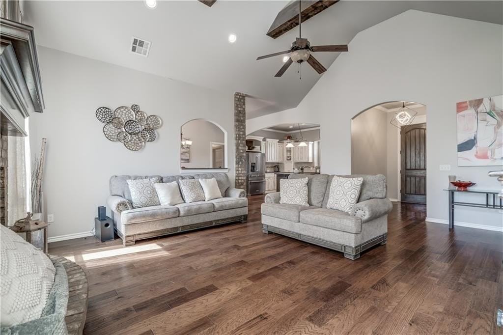 1800 Nw 194th Cir - Photo 6 of 30